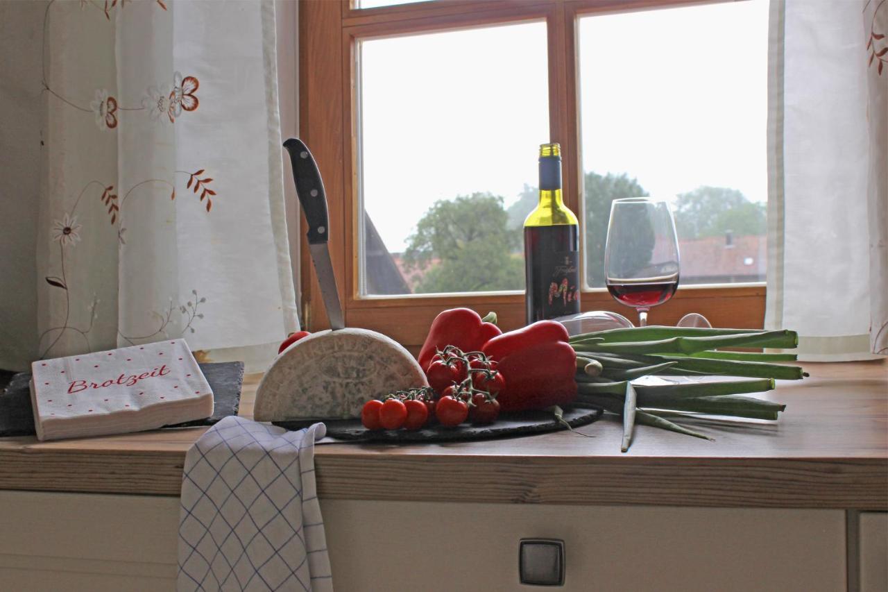 Zur Viehscheid Apartment Пфронтен Екстериор снимка