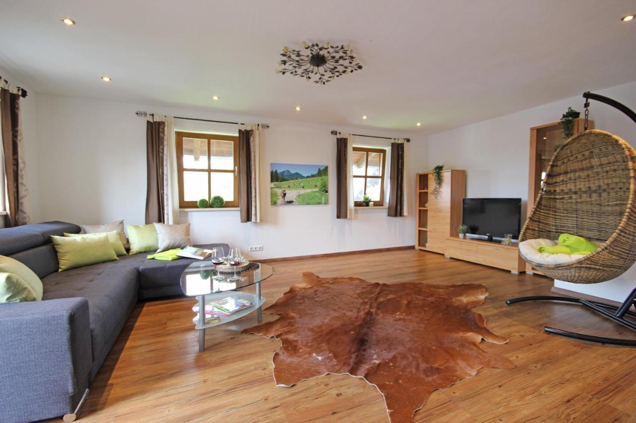 Zur Viehscheid Apartment Пфронтен Екстериор снимка
